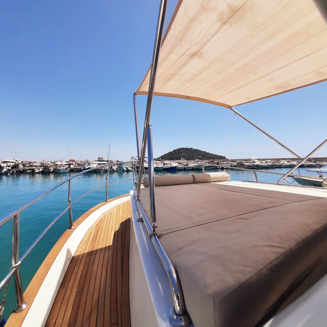 Antalya'da 12 Metre Günübirlik Motoryat - 5