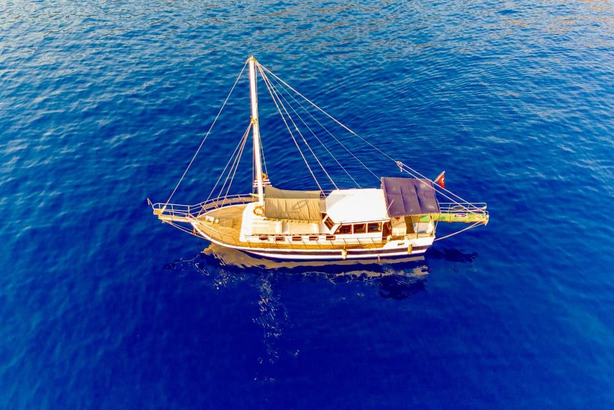 Kalkan'da 12 Kişilik Kiralık Gulet - 2